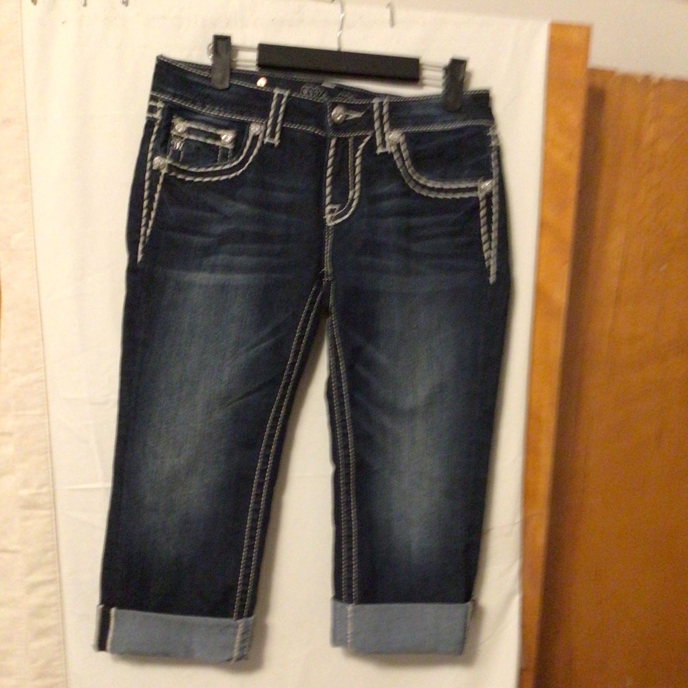 Miss Me Jean Signature Cuffed Shorts SZ 28